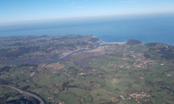 Travesia transcantábrica en paramotor